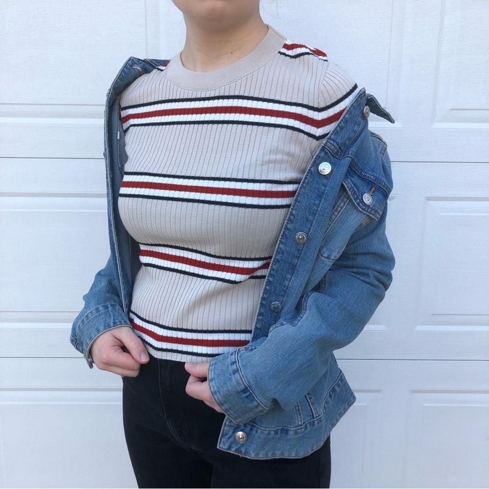 ASOS Cropped Sweater in neutral stripe - Picture 5 of 10